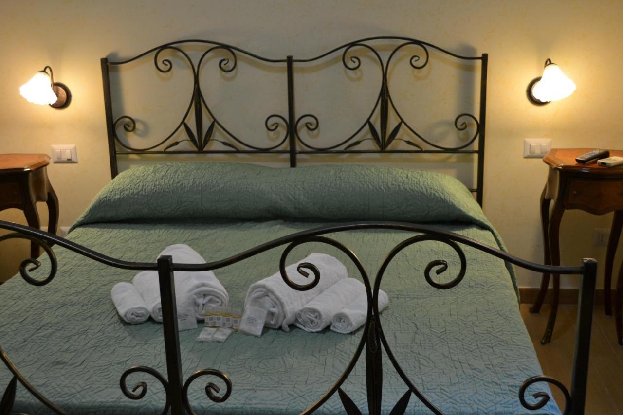 Tucci'S Roma Guest House Εξωτερικό φωτογραφία